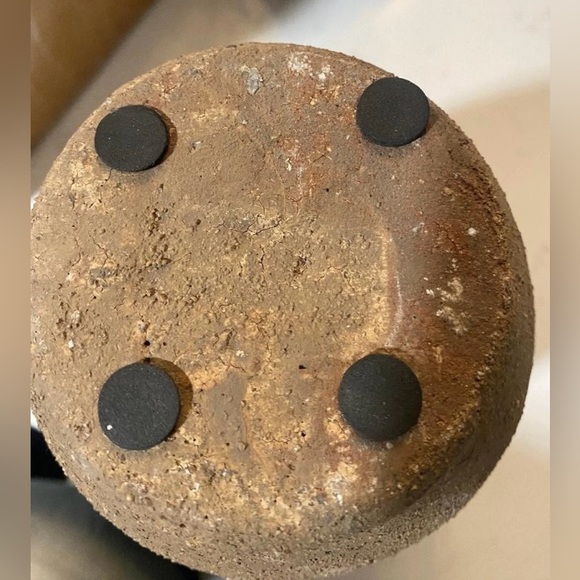 Rough Effect Distressed Texture Ceramic Two-Tone Vase. Wabi-Sabi & Rustic Style - Picture 6 of 6